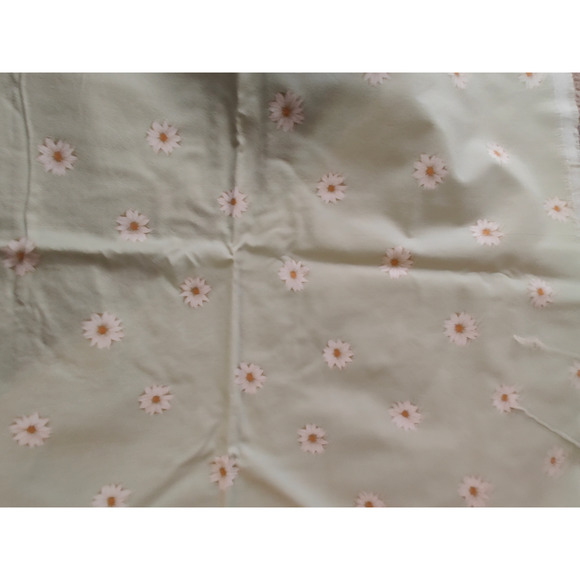 9 yards of Floral Crafting Fabric 3 Patterns - Picture 1 of 5